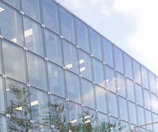 آسانترین روش اجرای نمای شیشه ای ساختمان