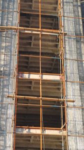 برترین تولید کننده انواع مقاطع سیستم های نمای شیشه ای آلومینویمی