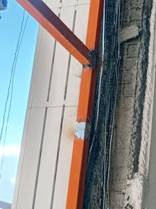 چه نوع نمایی برای ساختمان شما مناسب‌تر است؟ کرتین وال یا ترمال بریک؟