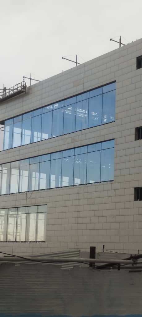 نمای شیشه ای