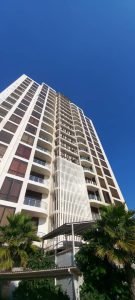 مراحل اجرای نمای کرتین وال؛ از طراحی تا نصب نهایی