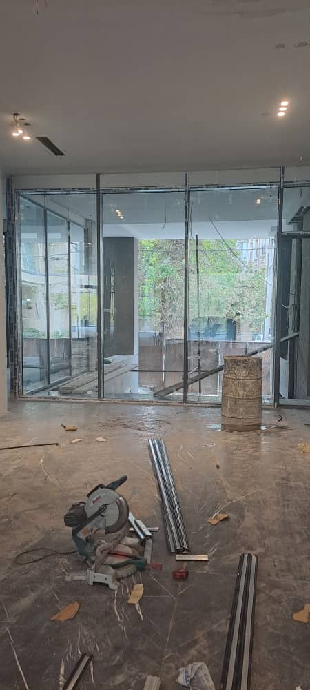 مقایسه نمای فیس کپ با سایر سیستم‌های کرتین وال