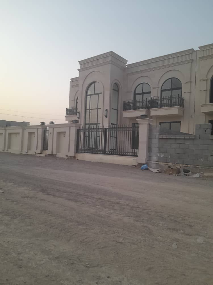 در و پنجره با پروفیل اکرول؛ بادوام و مستحکم