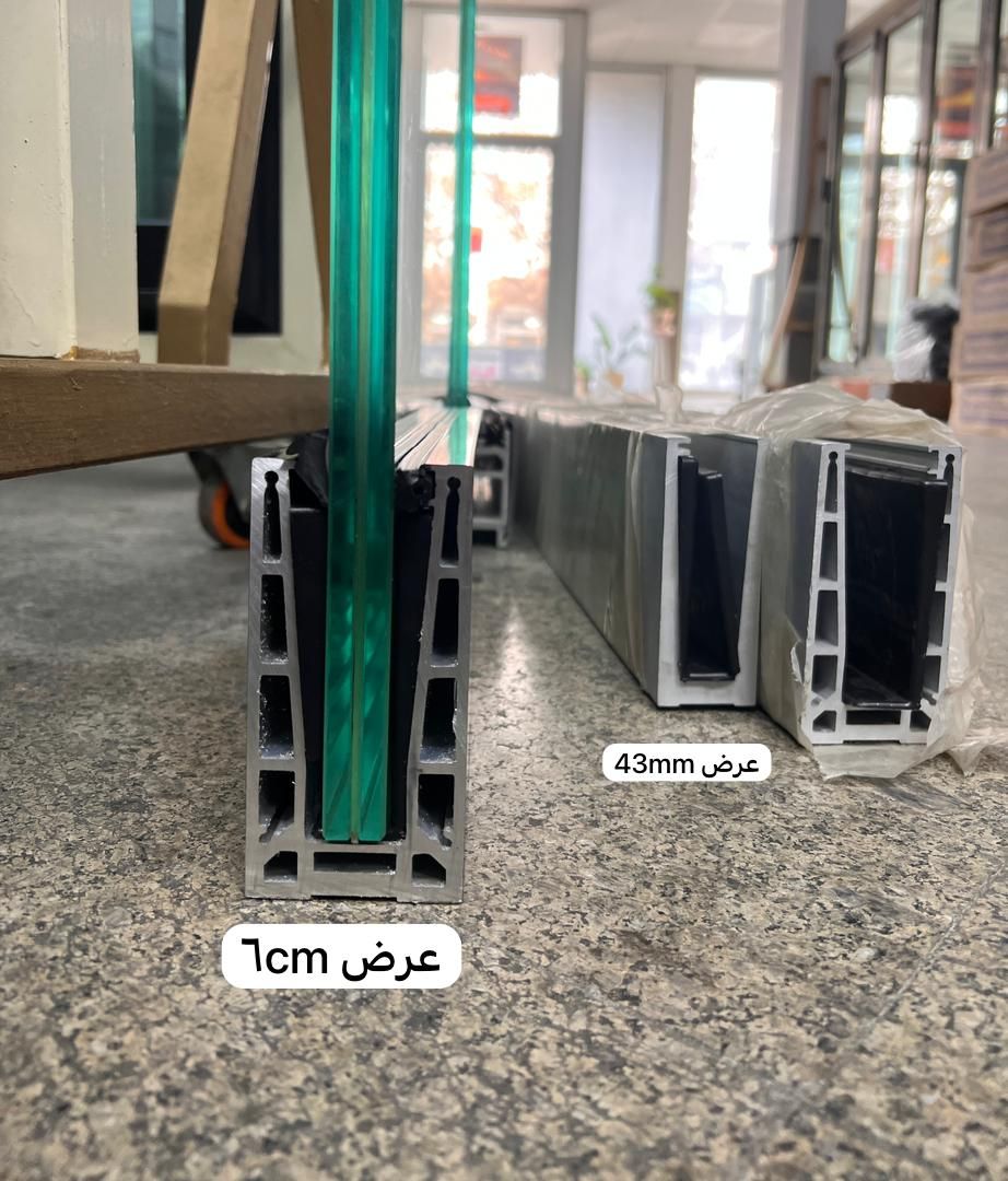 راهنمای جامع هندریل آلومینیومی فریم‌لس